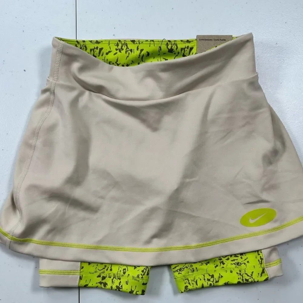 NWT NIKE Girls Kids Tan Athletic Skort Green/Black Bike Shorts - Size Small